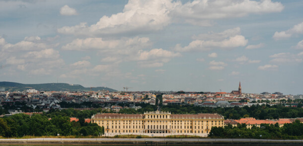     Schönbrunn Palace 